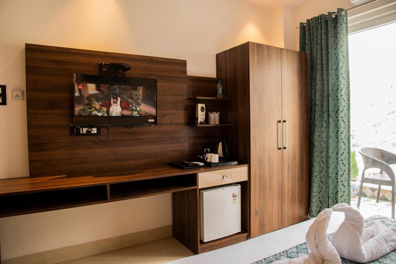 Hotel Dream Inn Rishikesh Exterior photo