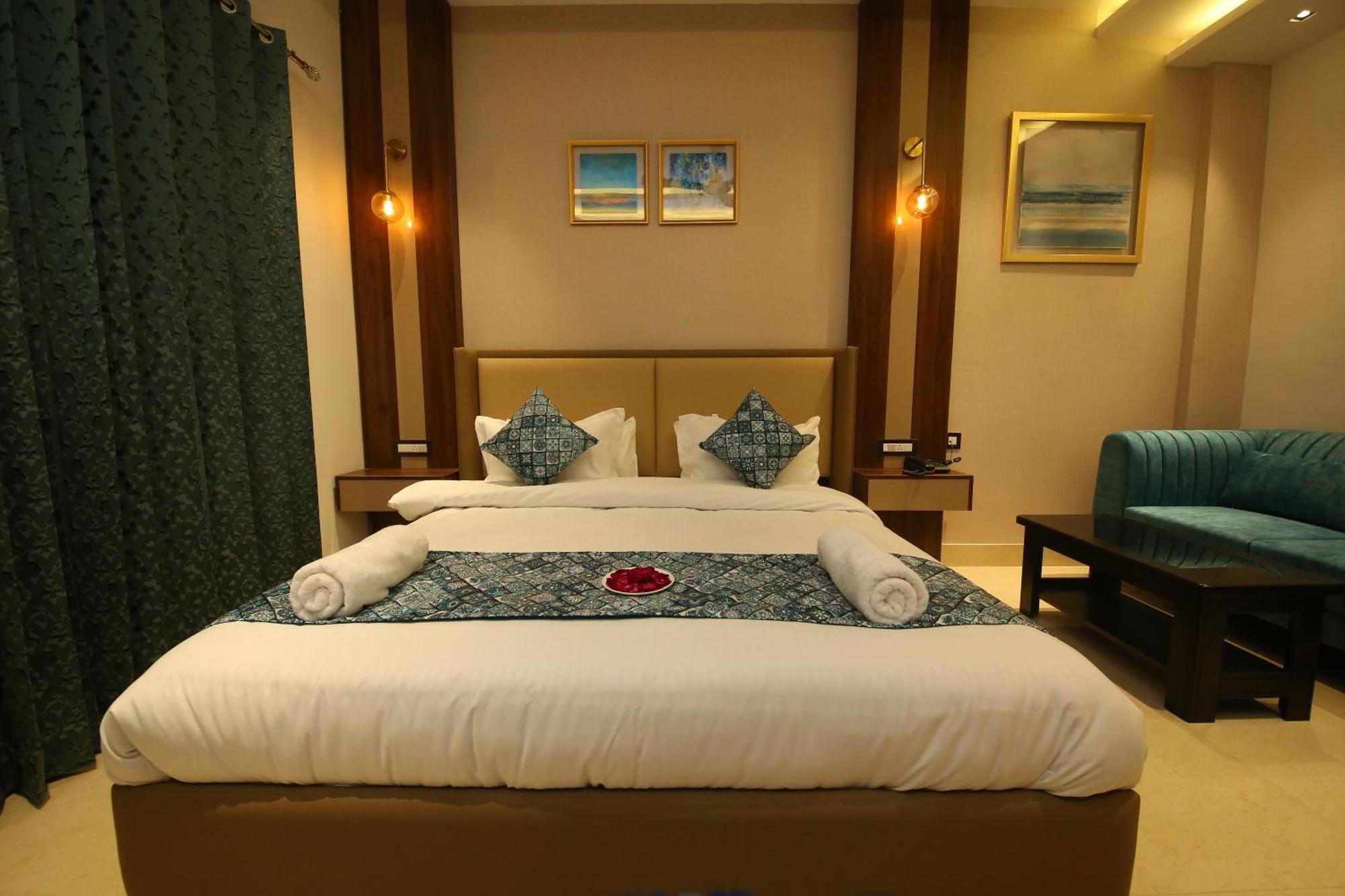 Hotel Dream Inn Rishikesh Exterior photo